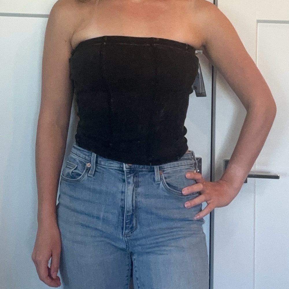 Black Strapless Top